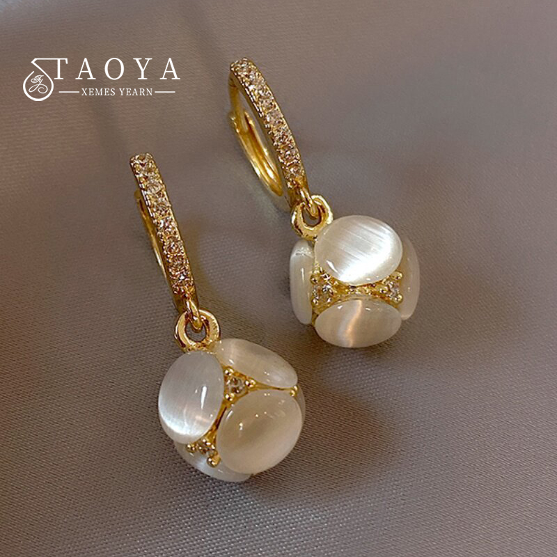 Women'S Accessories Trends 2026 - Elegant Cat's Eye Stone Round Ball