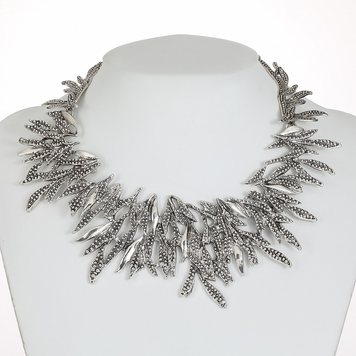 Exaggerated and Stylish Retro  - Women'S Accessories Manufacturers ulasan dan harga