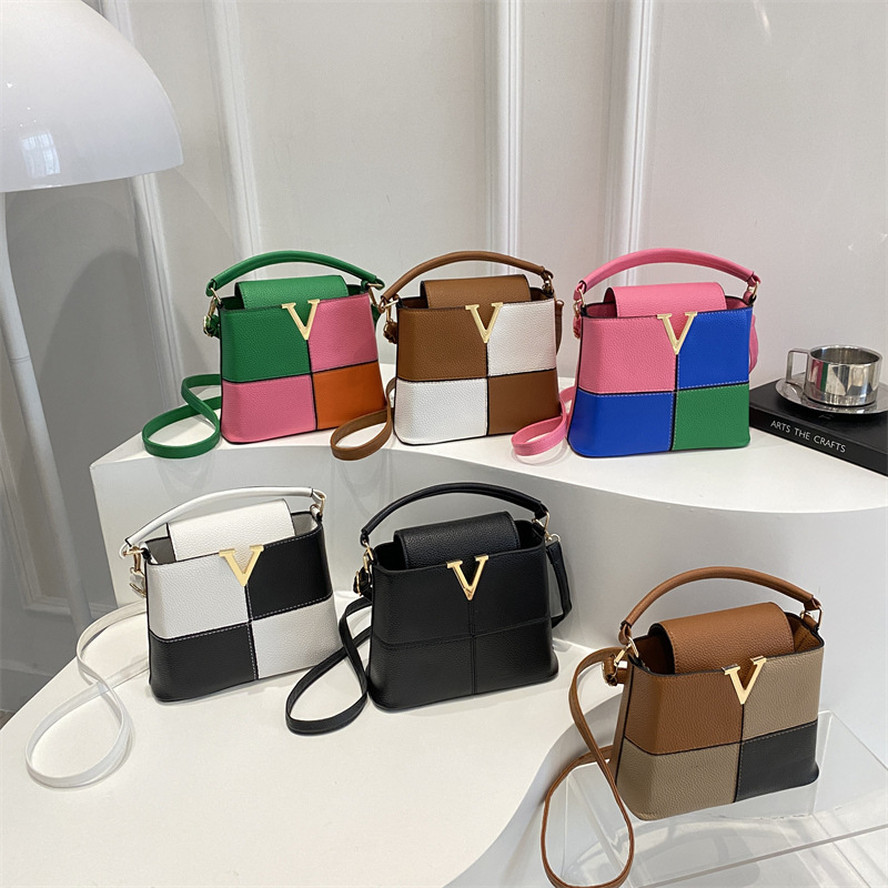 Chic V-Logo Mini Totes Bags Lu - Women'S Accessories Louis Vuitton ulasan dan harga
