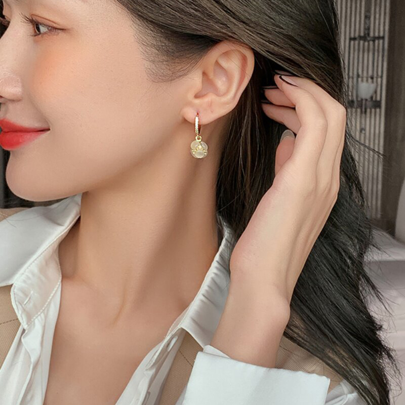 Elegant Cat's Eye Stone Round  - Women'S Accessories Trends 2026 ulasan dan harga