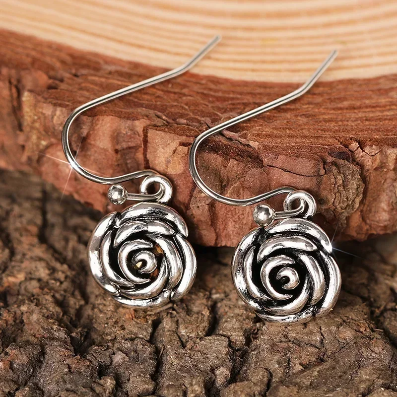 2025 New Elegant Retro Rose Bl - Women'S Accessories New Look ulasan dan harga
